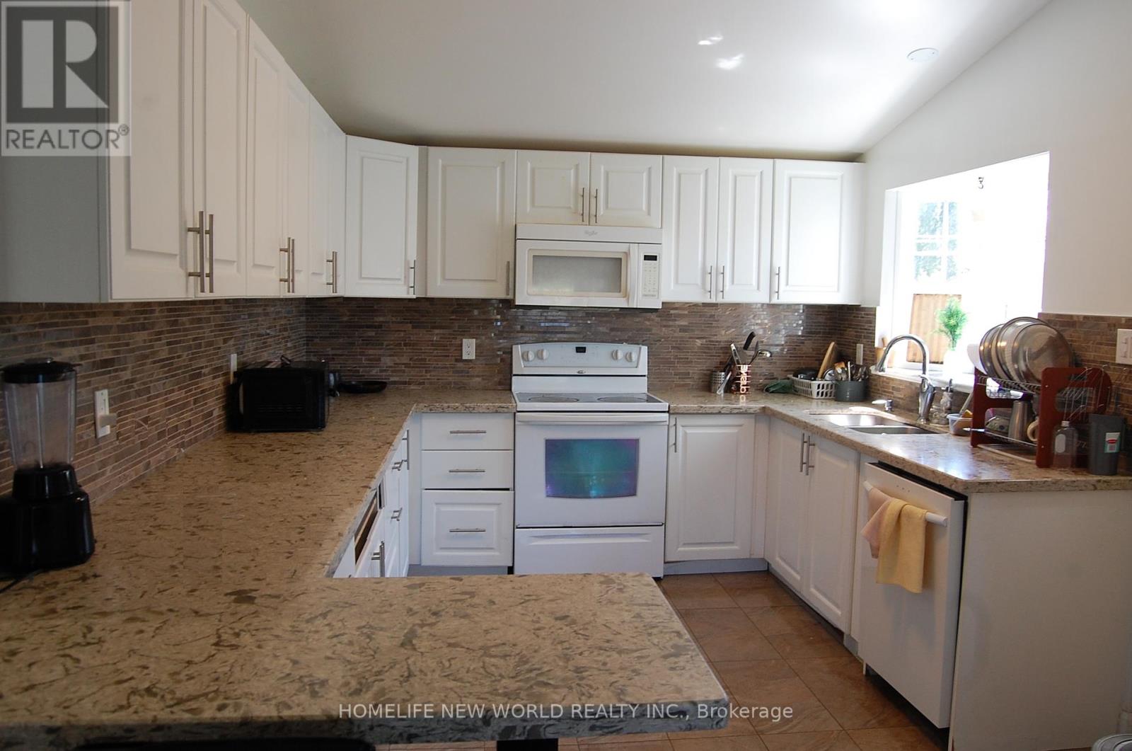 1 Highbrook Drive, Toronto, Ontario  M1P 3L2 - Photo 10 - E12146550