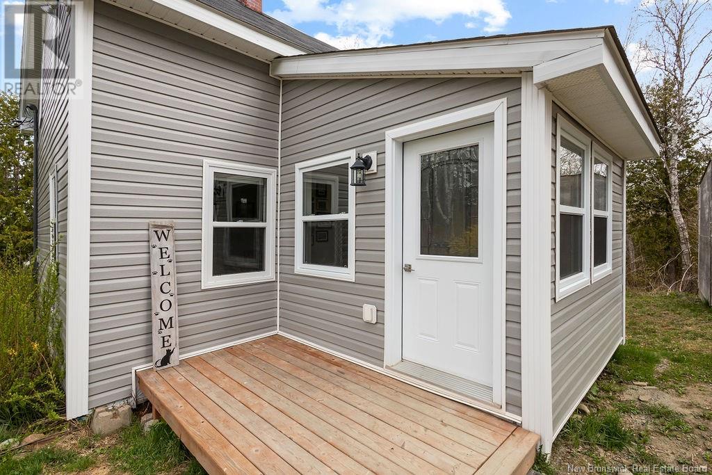 22 Islandview Drive, Miramichi, New Brunswick  E1N 6B3 - Photo 4 - NB118250