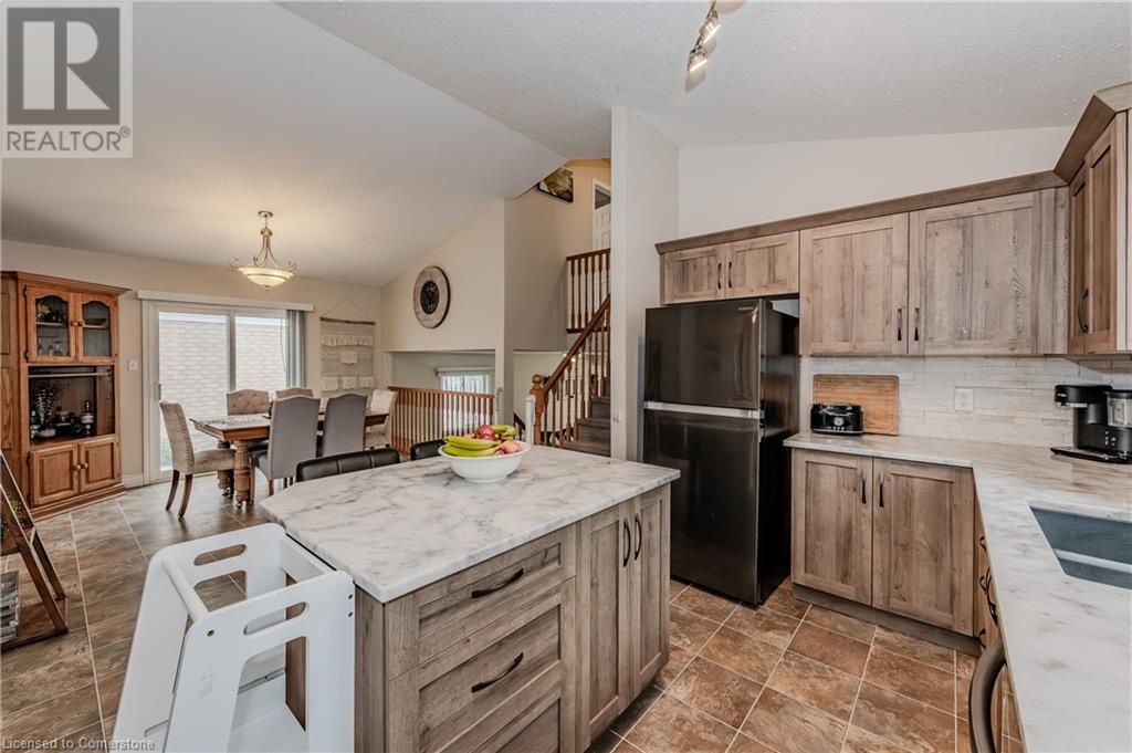 38 Milligan Street, Fergus, Ontario N1M 3S4 - Photo 10 - 40711839
