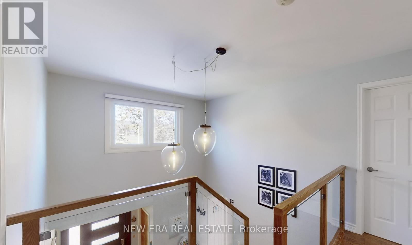2311 Duncaster Drive, Burlington, Ontario  L7P 4C2 - Photo 23 - W12142888