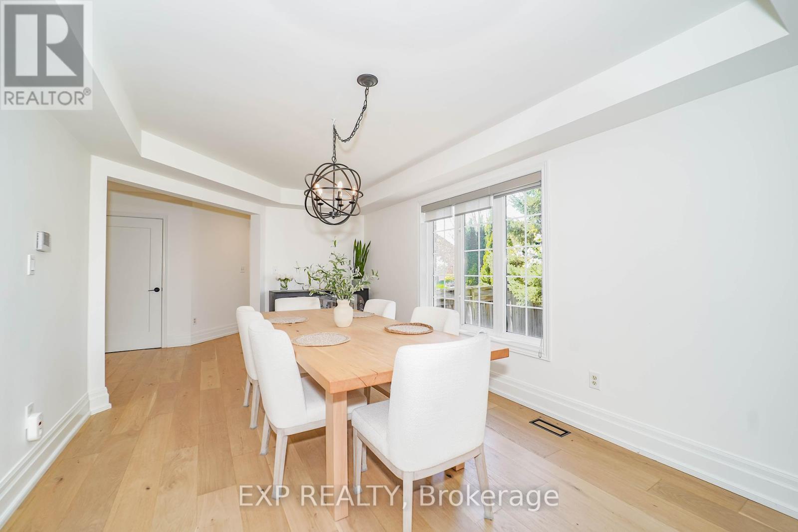 36 Headwater Road, Caledon, Ontario  L7E 2W2 - Photo 9 - W12143901