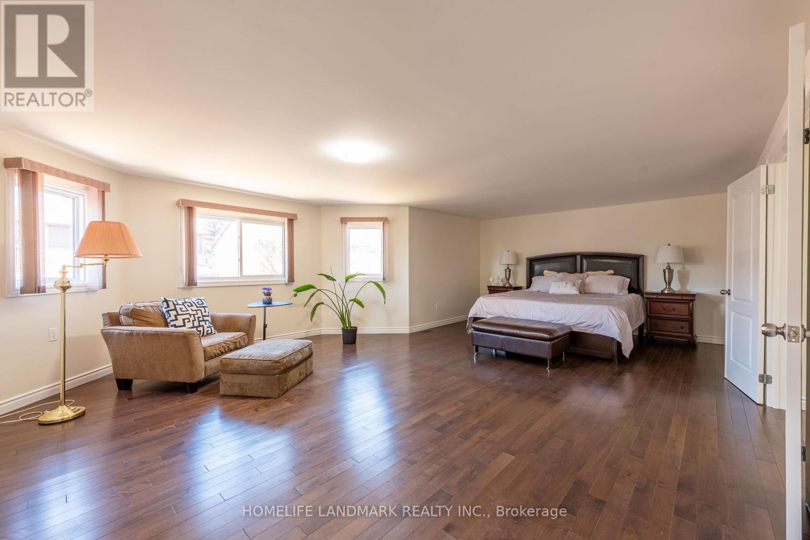 537 Raymerville Drive, Markham, Ontario  L3P 6G3 - Photo 18 - N12146500