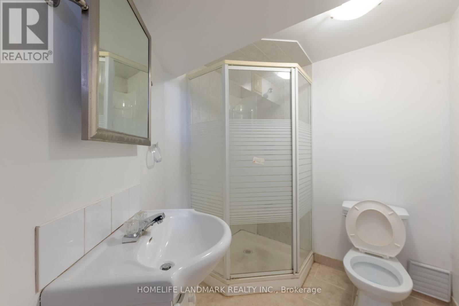 537 Raymerville Drive, Markham, Ontario  L3P 6G3 - Photo 29 - N12146500