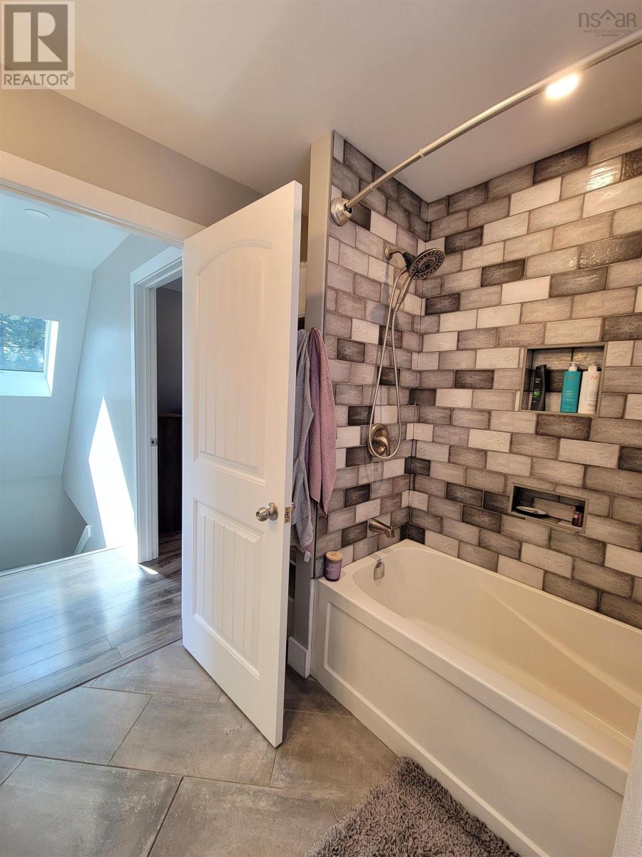 35 165 Meek Arm Trail, East Uniacke, Nova Scotia  B0N 1Z0 - Photo 44 - 202510864