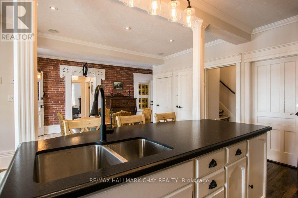 36 Shanty Bay Road, Barrie, Ontario  L4M 1C8 - Photo 13 - S12146568