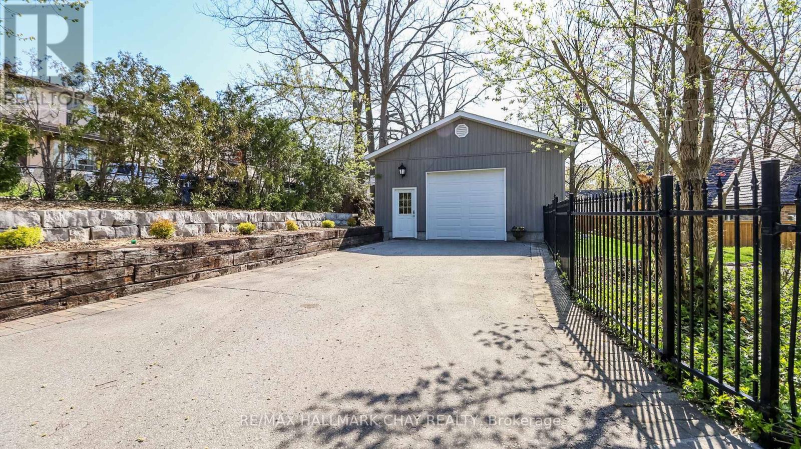36 Shanty Bay Road, Barrie, Ontario  L4M 1C8 - Photo 41 - S12146568