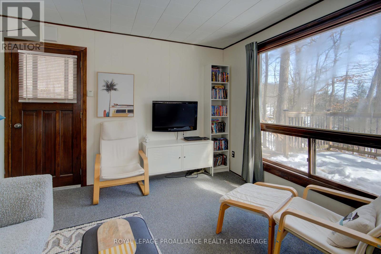 199 West Devil Lake Lane, Frontenac (Frontenac South), Ontario  K0H 2L0 - Photo 23 - X12021090