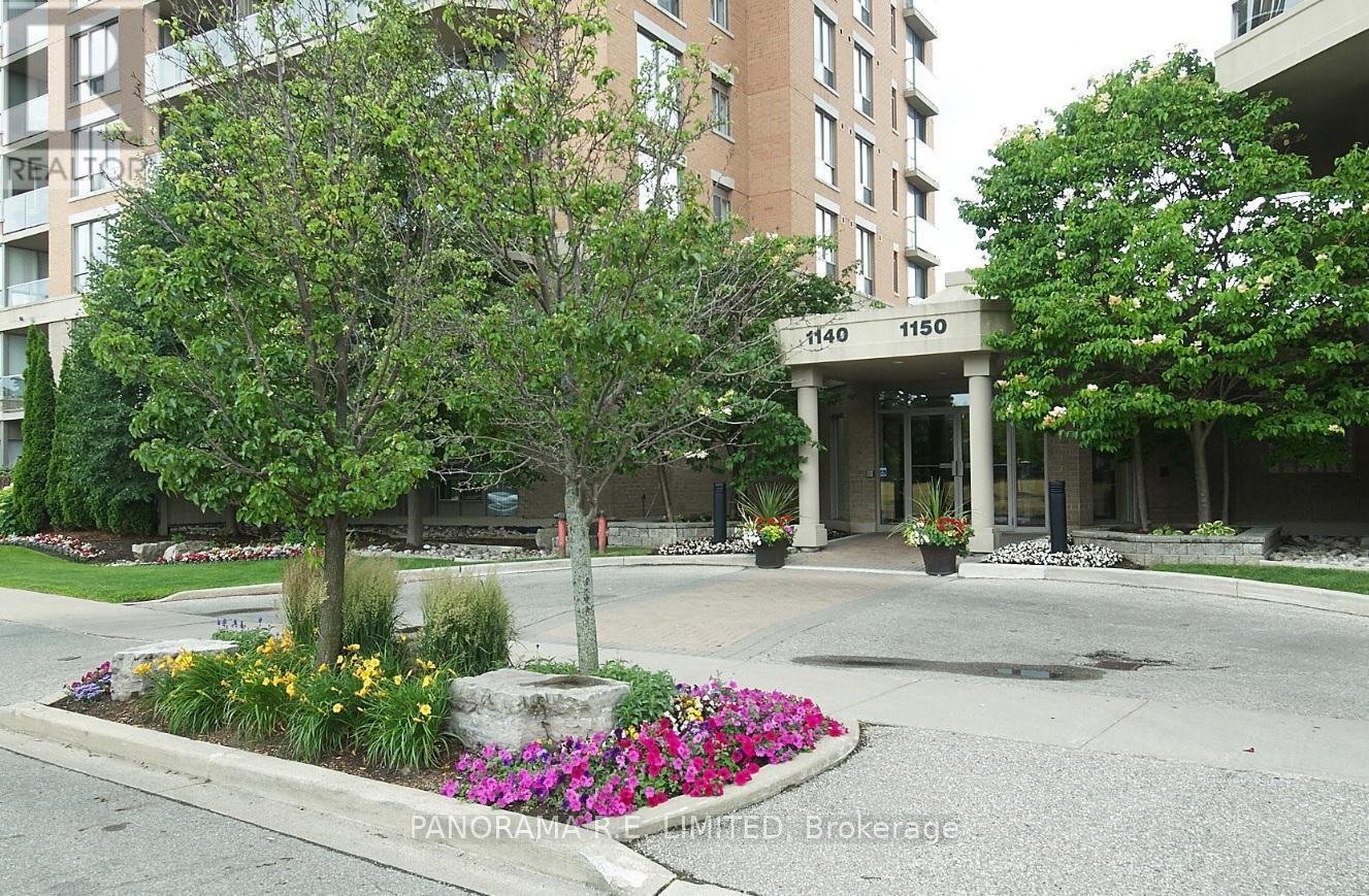 905 - 1140 Parkwest Place, Mississauga, Ontario  L5E 3K9 - Photo 2 - W12146552