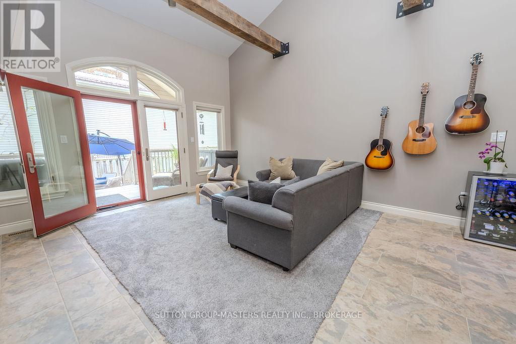 8 Spring Street, Westport, Ontario  K0G 1X0 - Photo 15 - X12146607