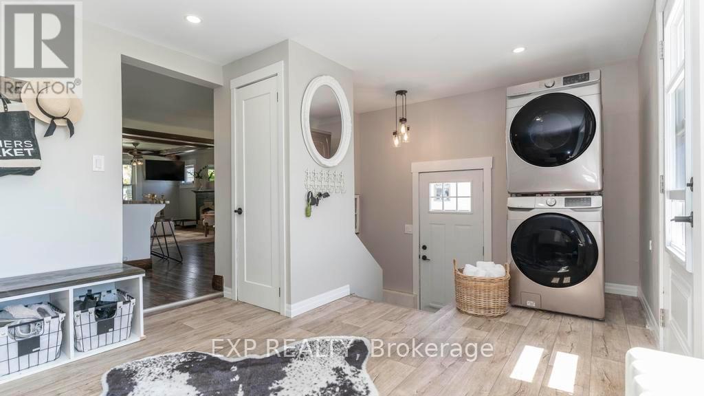 22719 Thames Road, Southwest Middlesex (Appin), Ontario  N0L 1A0 - Photo 12 - X12146611