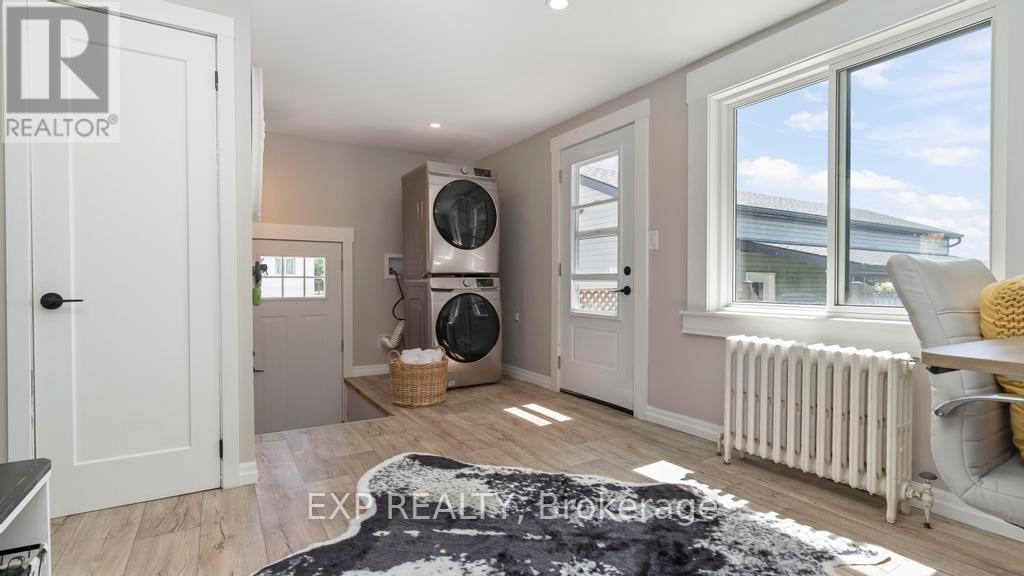 22719 Thames Road, Southwest Middlesex (Appin), Ontario  N0L 1A0 - Photo 13 - X12146611