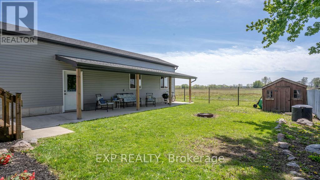 22719 Thames Road, Southwest Middlesex (Appin), Ontario  N0L 1A0 - Photo 25 - X12146611