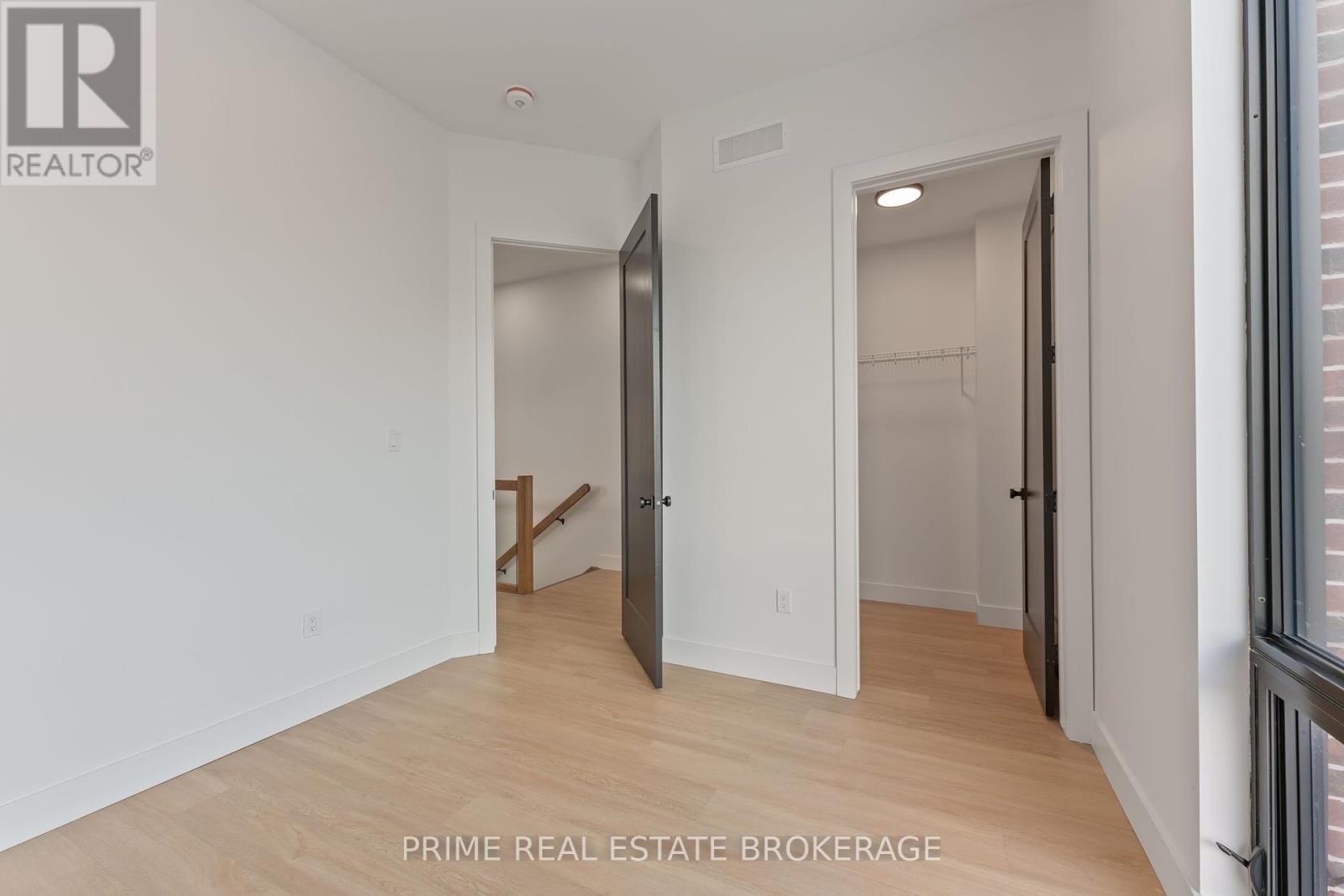 417 Baseline Road E, London South, Ontario  N6C 2P5 - Photo 25 - X12146671