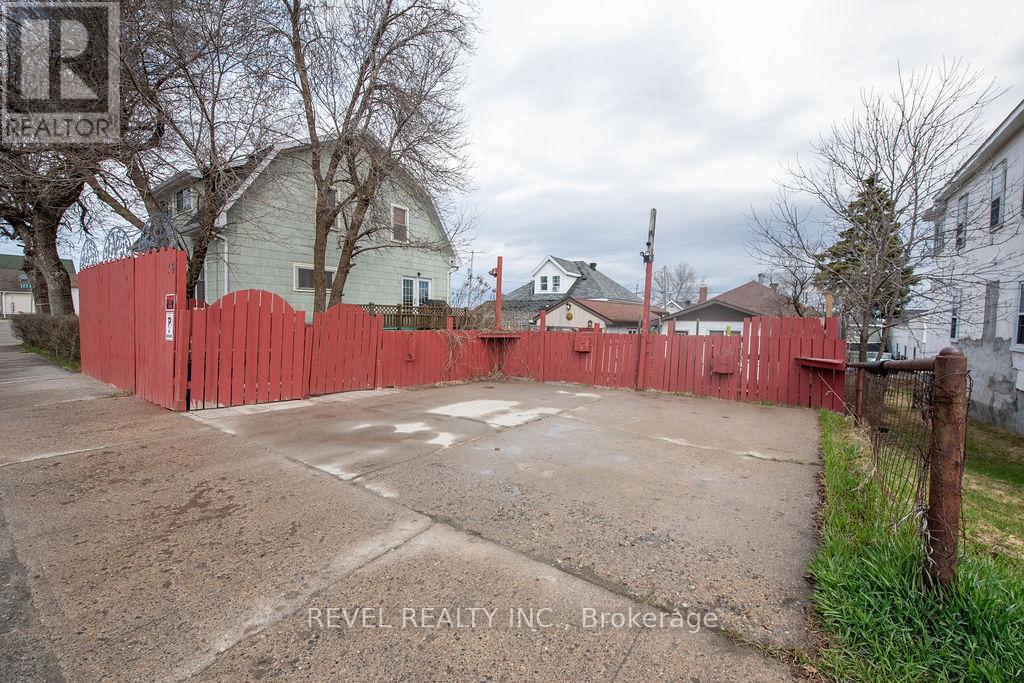 Property at 19 DWYER AVENUE image 2