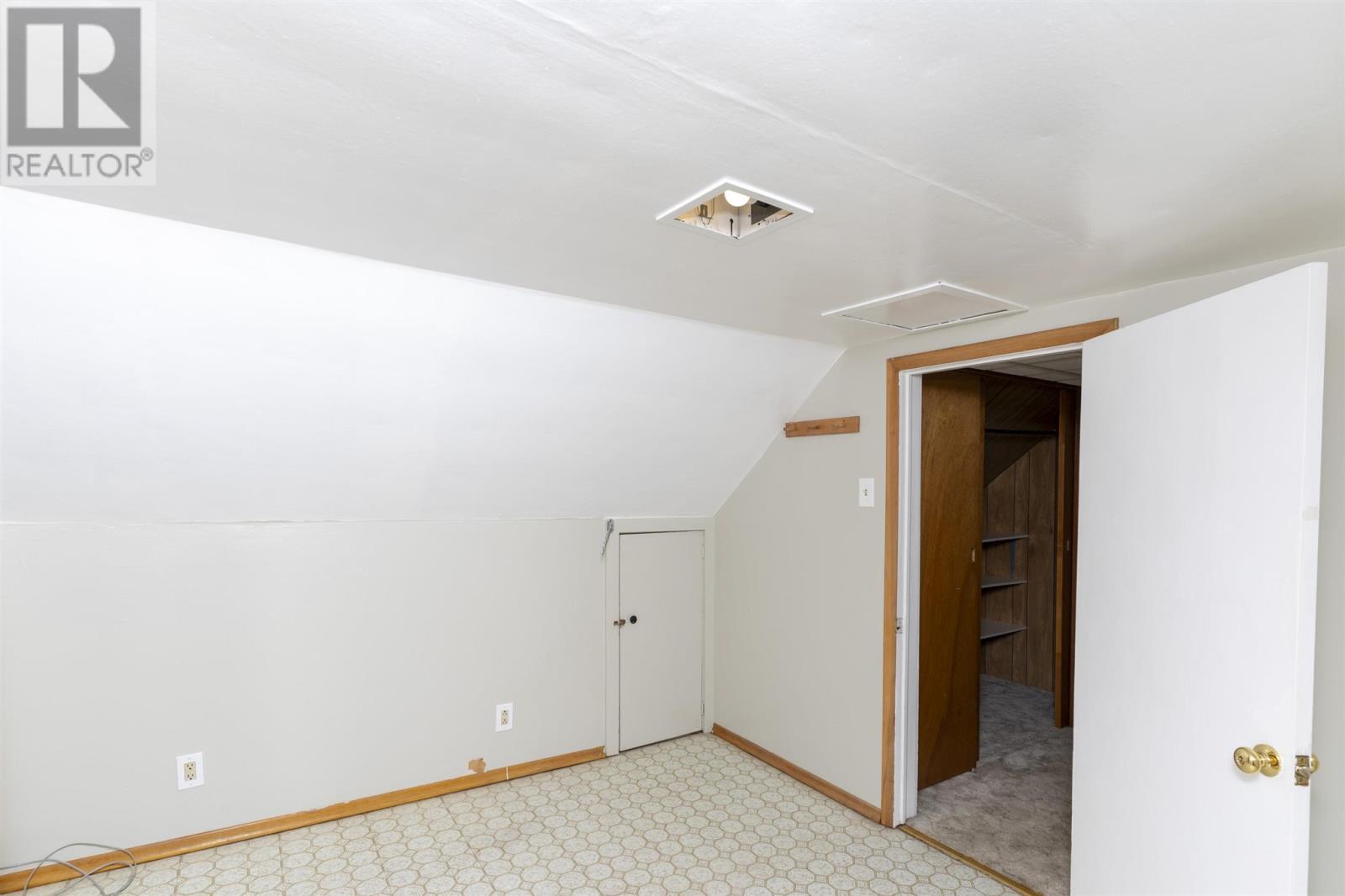 1012 Alexandra St, Thunder Bay, Ontario  P7C 3G5 - Photo 19 - TB250998