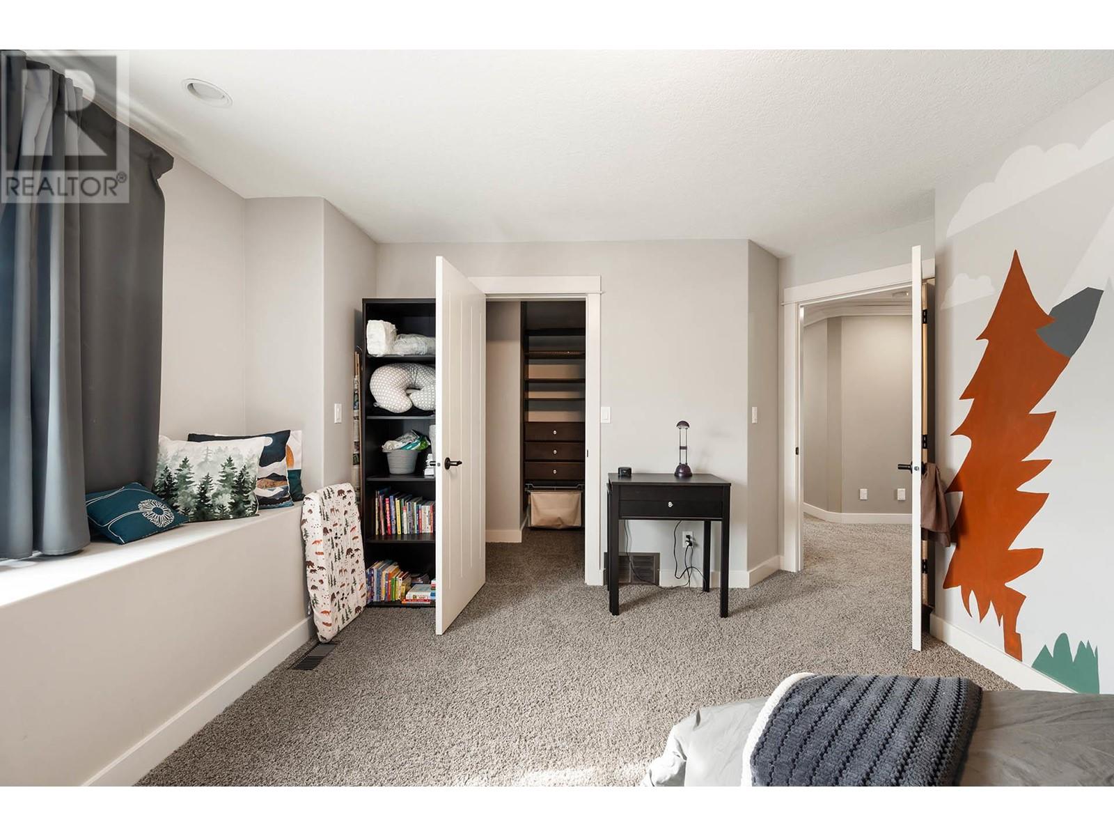 341 FERNIE Place, Kamloops, BC V2C6S4