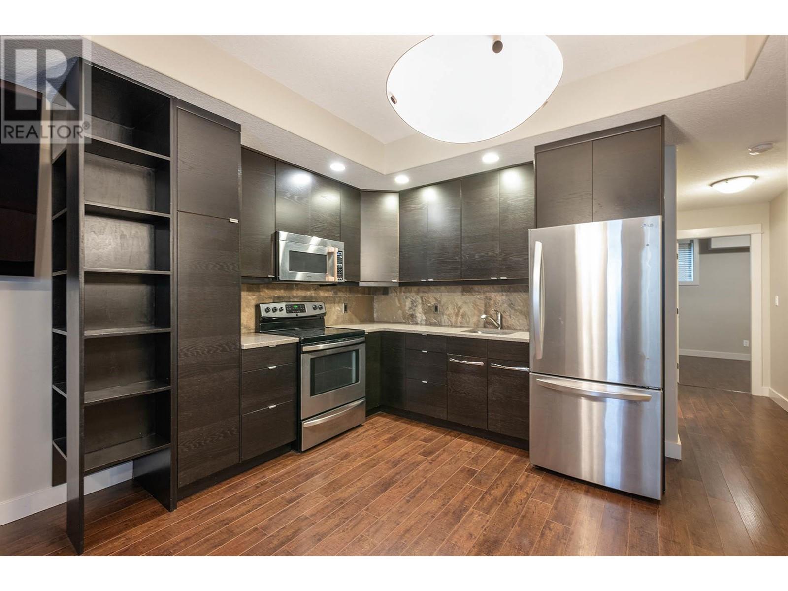 341 FERNIE Place, Kamloops, BC V2C6S4