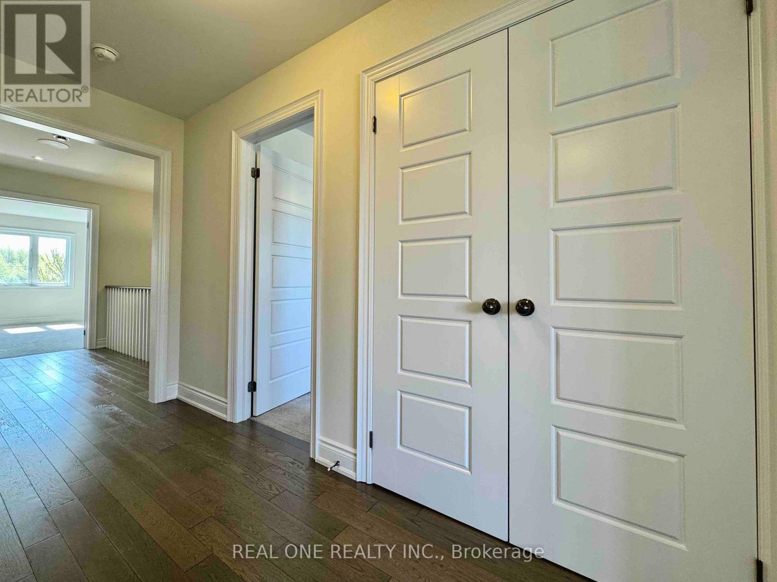 7570 Goldenrod Trail, Niagara Falls, Ontario  L2H 0K5 - Photo 41 - X12146499