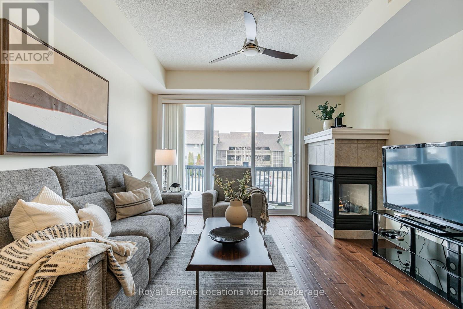 465 Mariners Way, Collingwood, Ontario  L9Y 5C7 - Photo 5 - S12146630