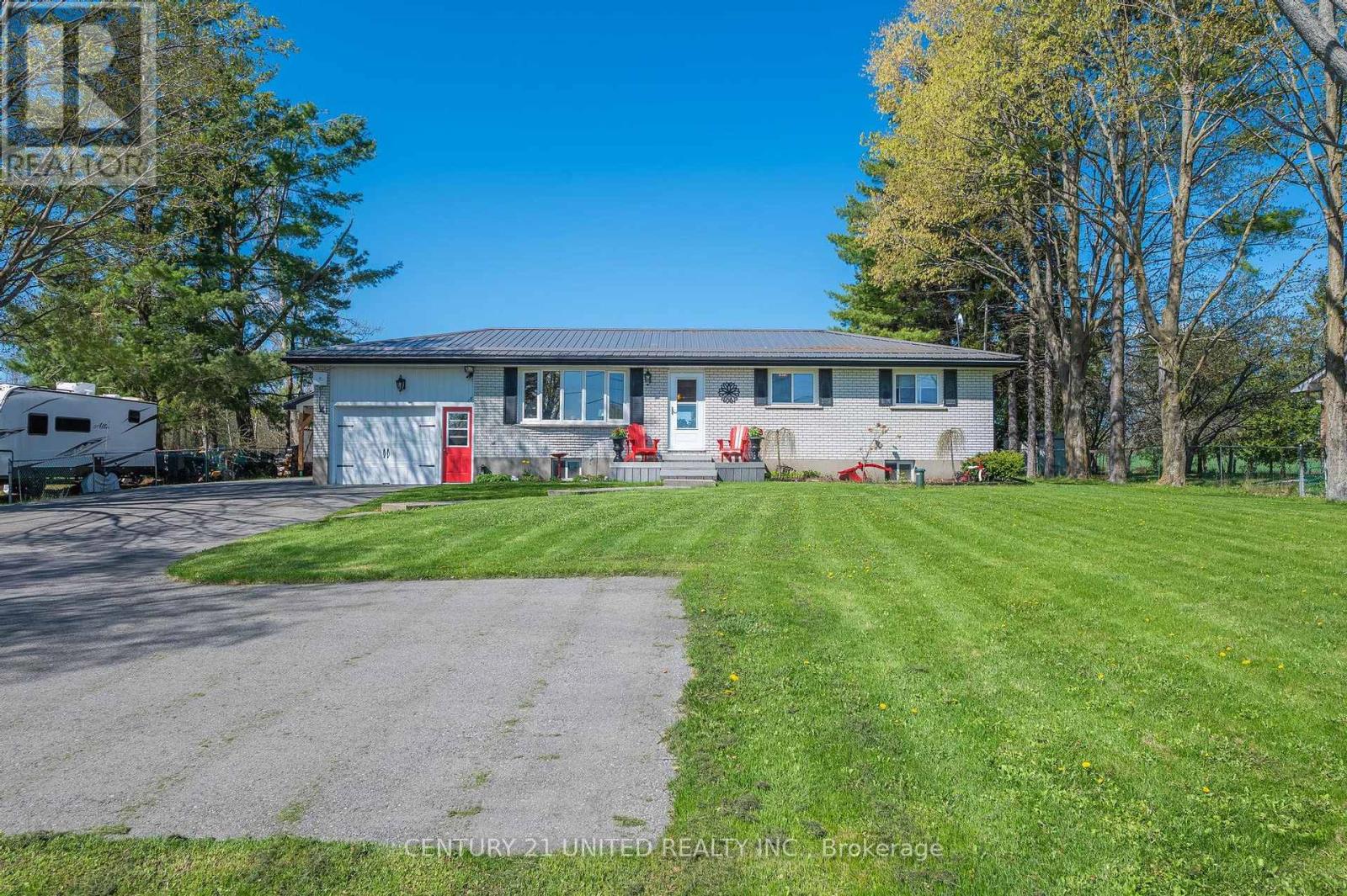 Property at 82 CITYVIEW HEIGHTS image 1