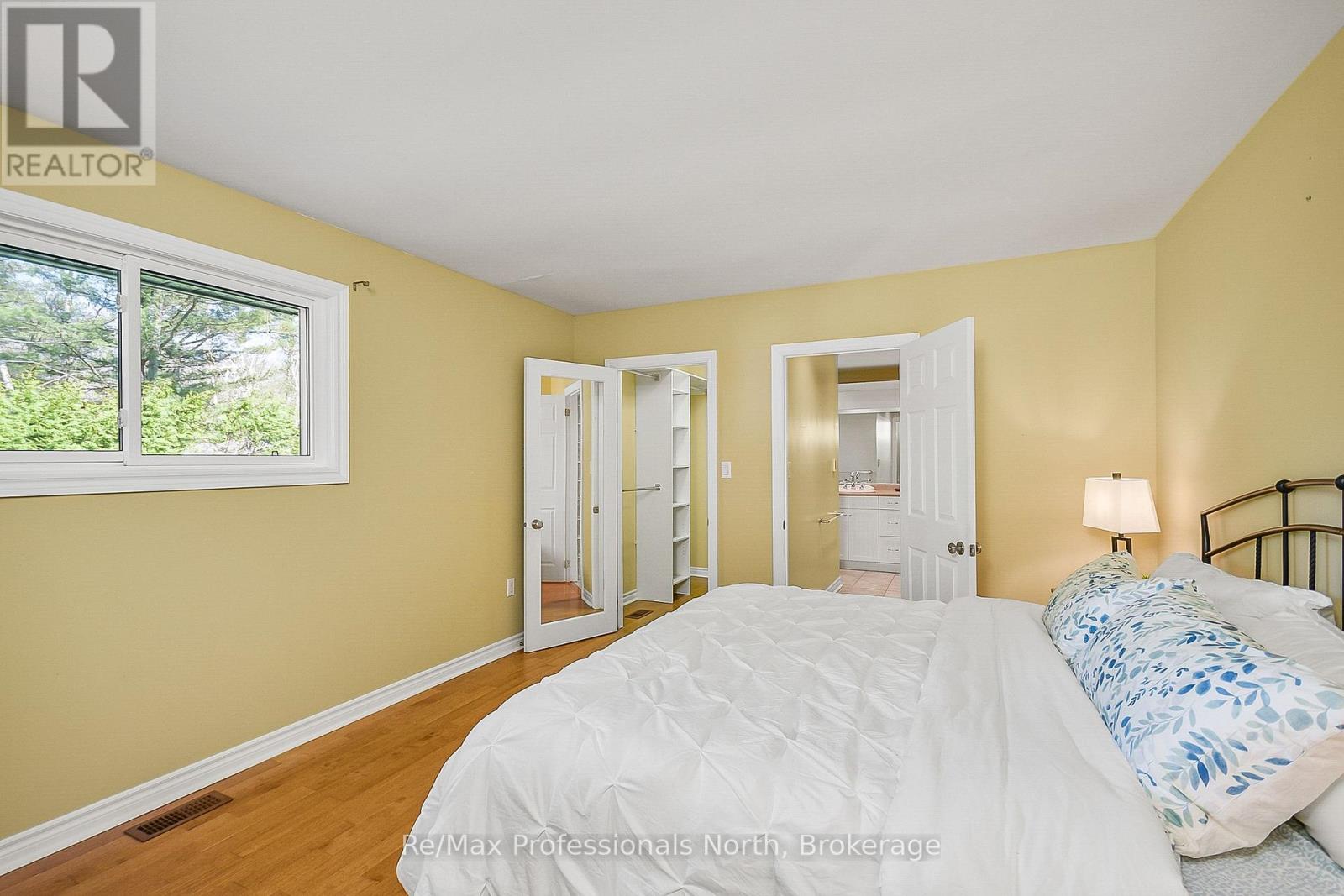 150 Robinson Avenue, Gravenhurst, Ontario  P1P 1R5 - Photo 16 - X12146647