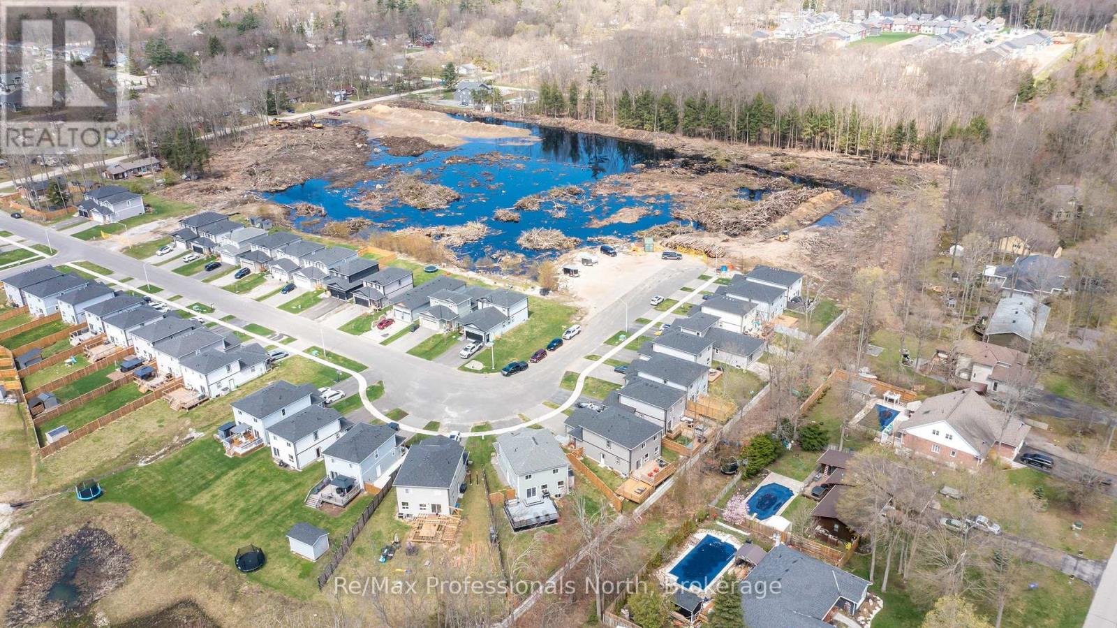 340 Wild Rose Drive, Gravenhurst, Ontario  P1P 0B4 - Photo 43 - X12146653
