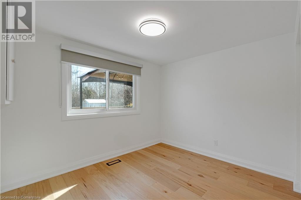 1575 Lewisham Drive, Mississauga, Ontario  L5J 3R2 - Photo 12 - 40728554