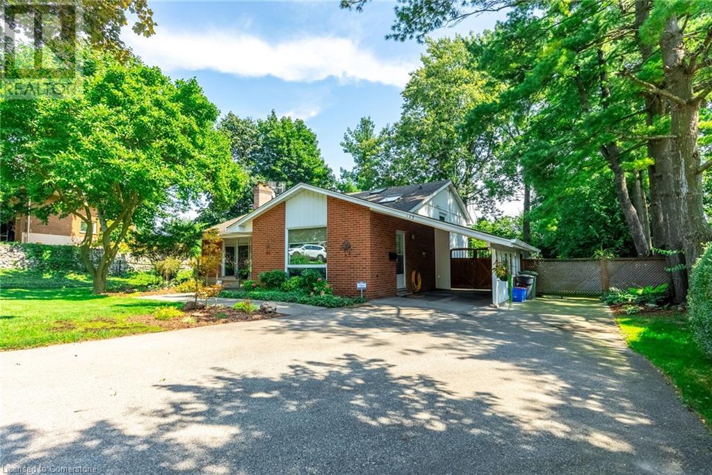 Property at 129 ONEIDA Boulevard image 4