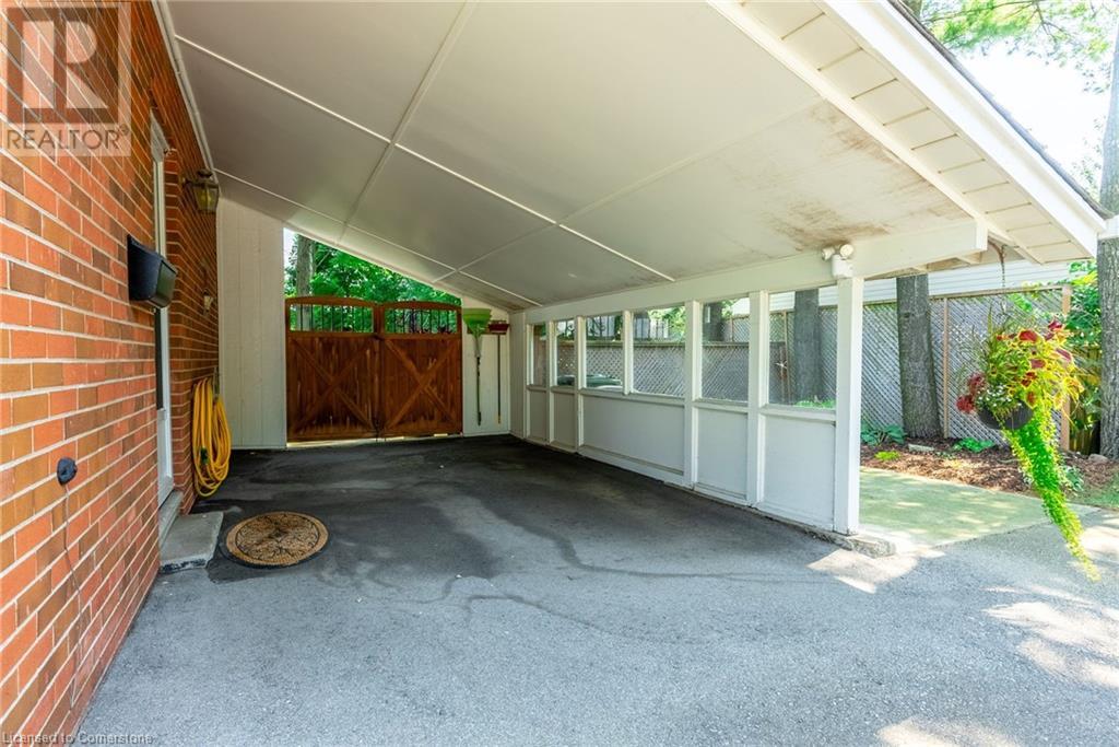 Property at 129 ONEIDA Boulevard image 5