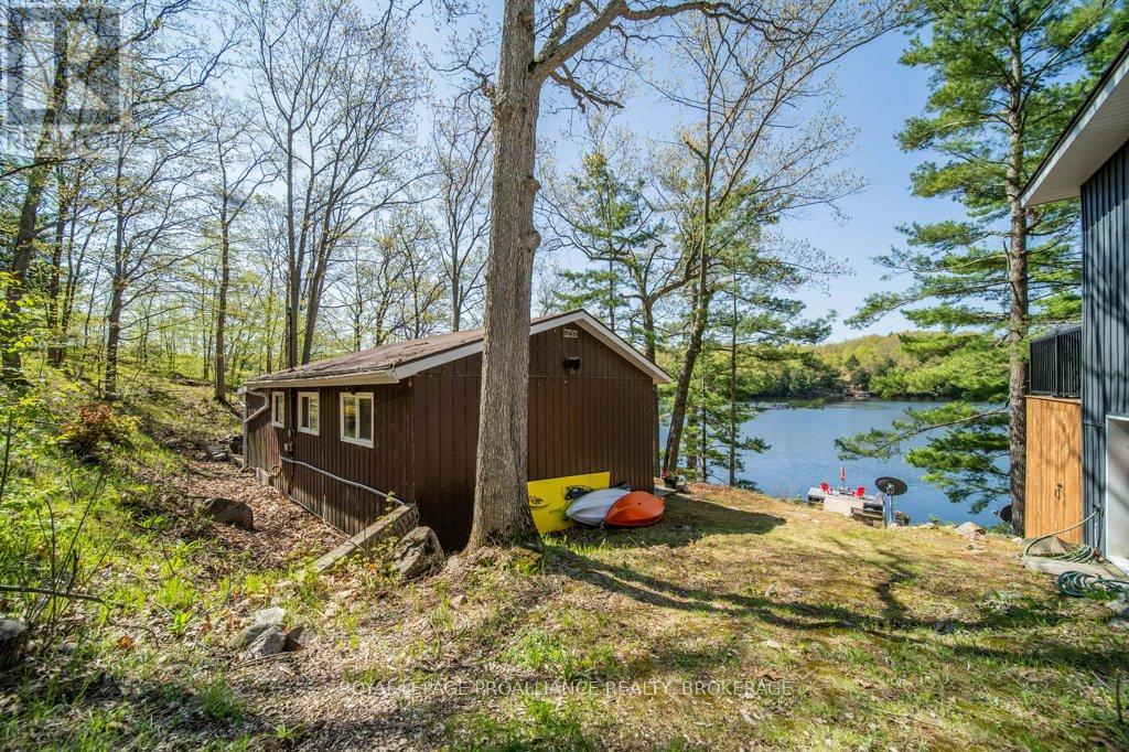 2315 Little Long Lake Road, Frontenac (Frontenac South), Ontario  K0H 2L0 - Photo 38 - X12146465