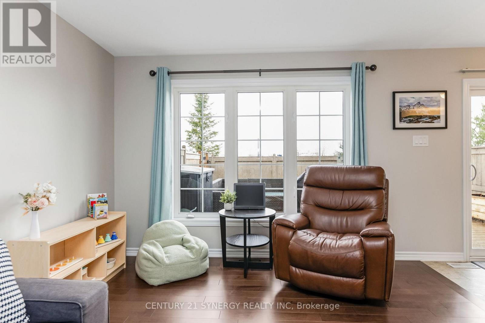 126 Eclipse Crescent, Ottawa, Ontario  K4A 0W1 - Photo 11 - X12146592
