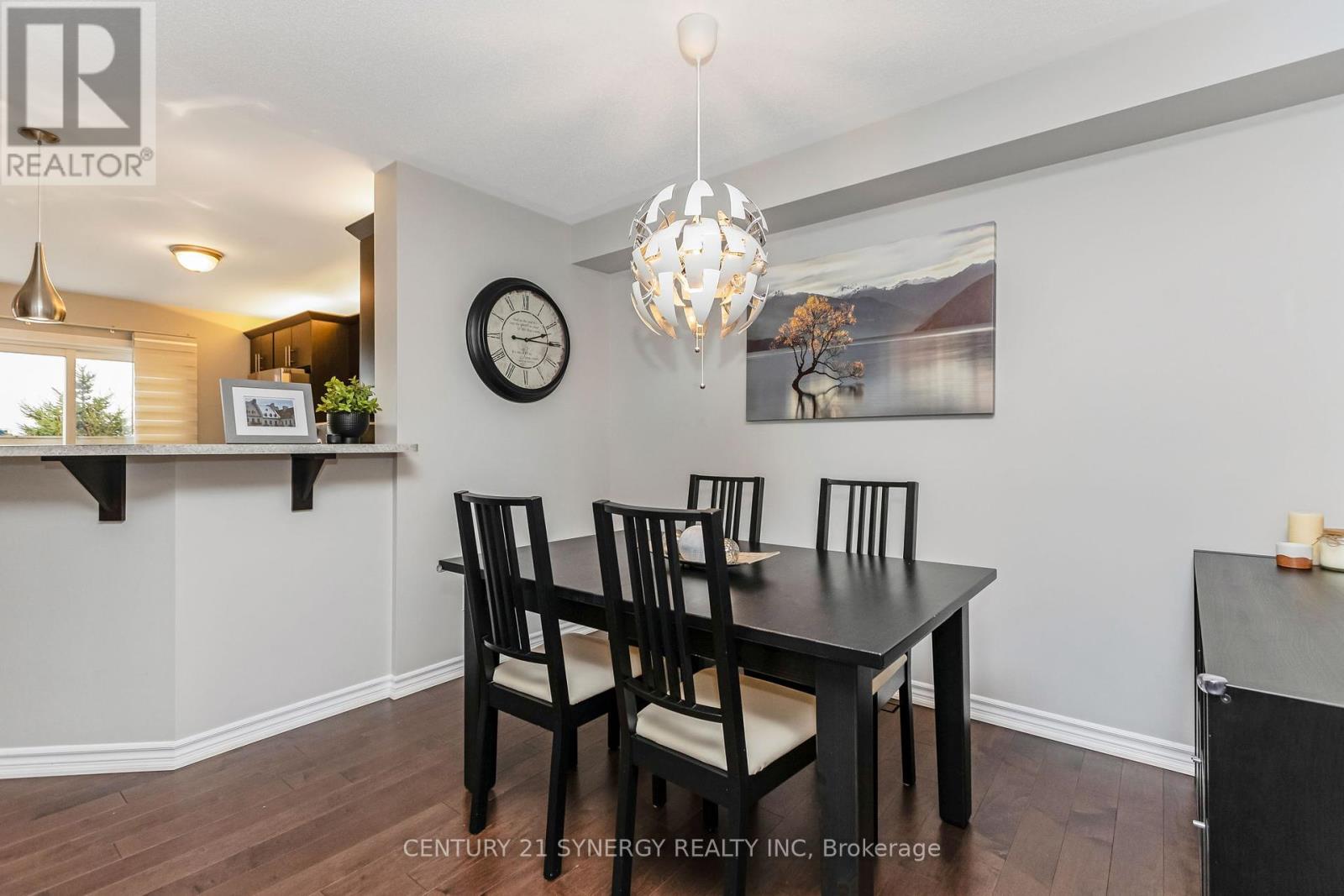 126 Eclipse Crescent, Ottawa, Ontario  K4A 0W1 - Photo 5 - X12146592