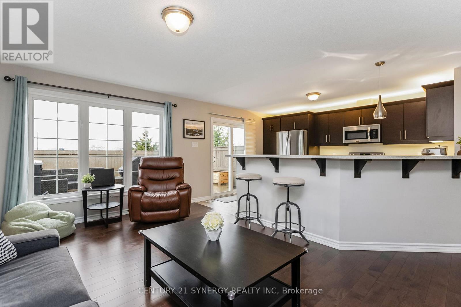 126 Eclipse Crescent, Ottawa, Ontario  K4A 0W1 - Photo 7 - X12146592