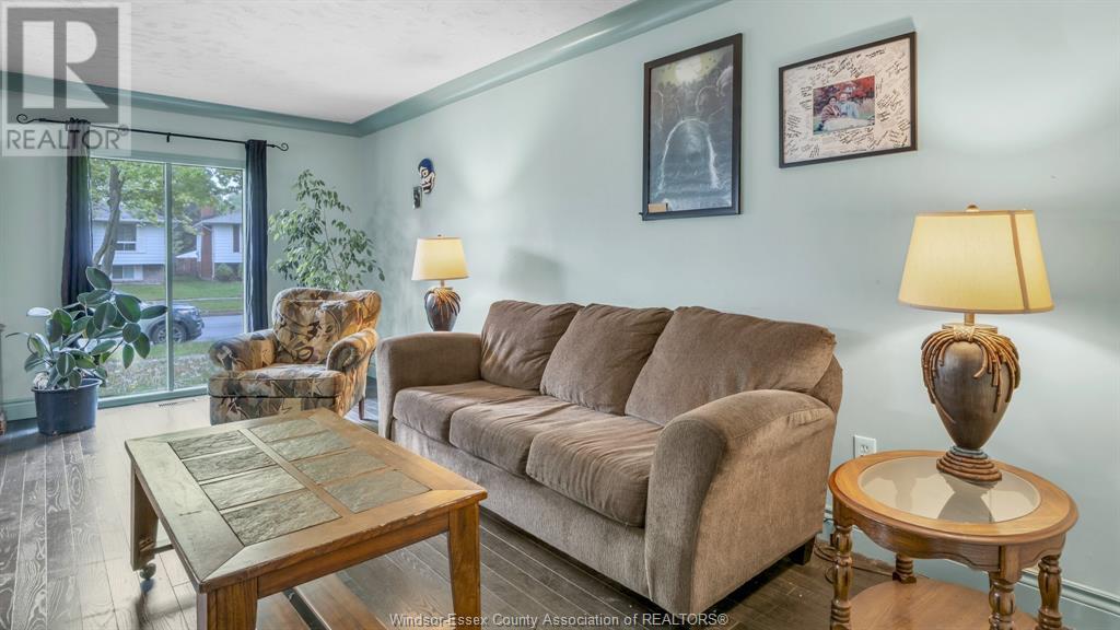 9645 Beachdale, Windsor, Ontario  N8R 1S4 - Photo 9 - 25012075