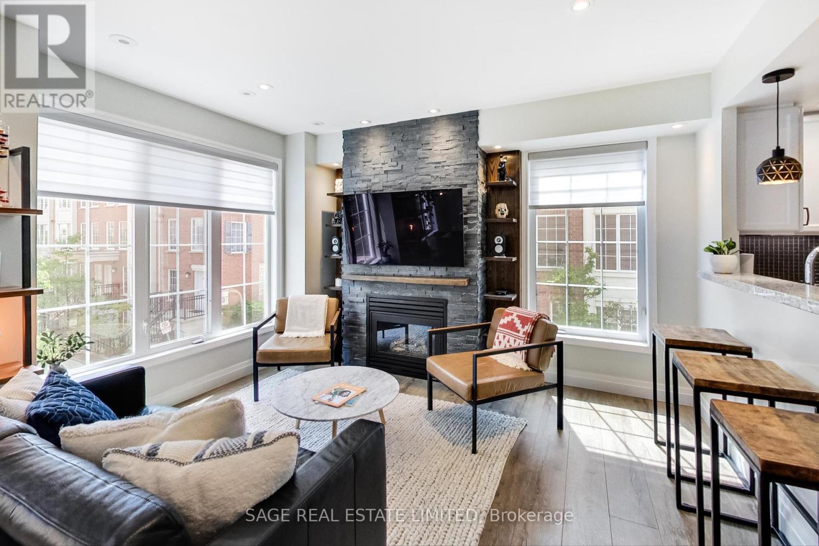 1004 - 5 Everson Drive, Toronto, Ontario  M2N 7C2 - Photo 2 - C12146569