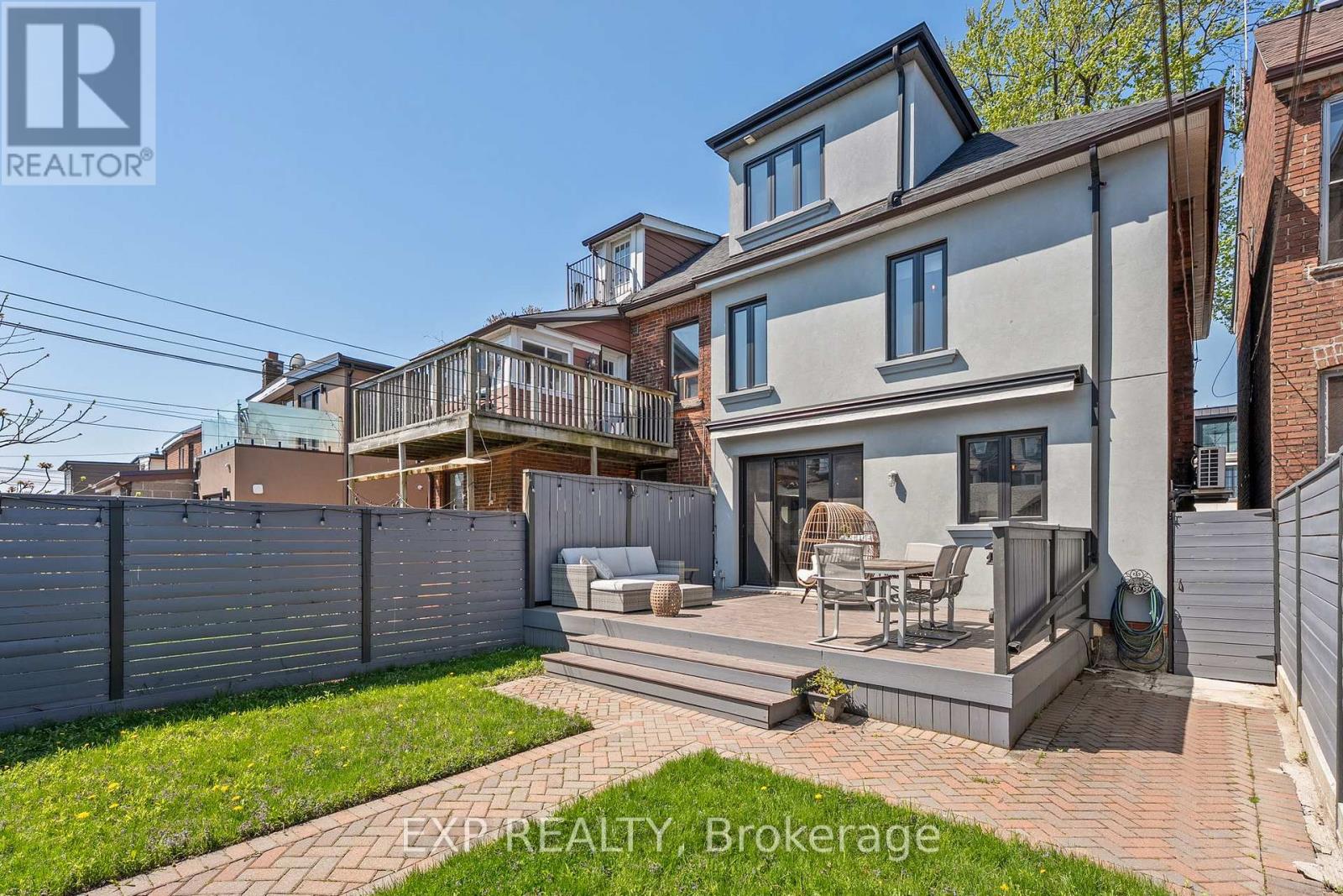 57 Montrose Avenue, Toronto, Ontario  M6J 2T6 - Photo 41 - C12146633
