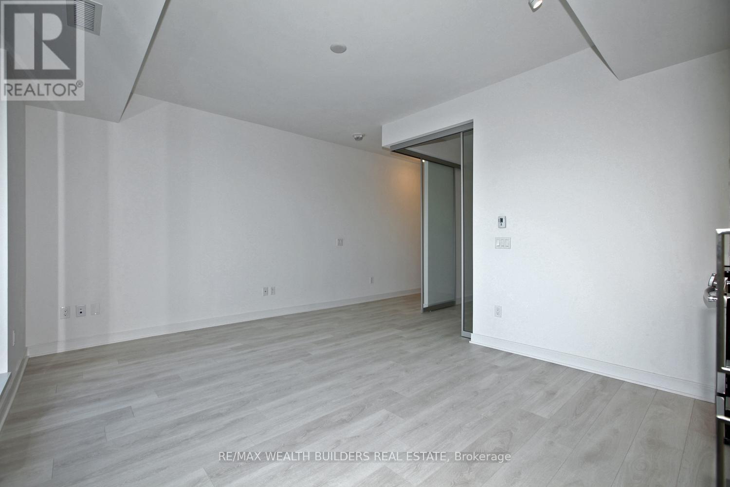 517 - 60 Tannery Road, Toronto, Ontario  M5A 0S8 - Photo 7 - C12146670