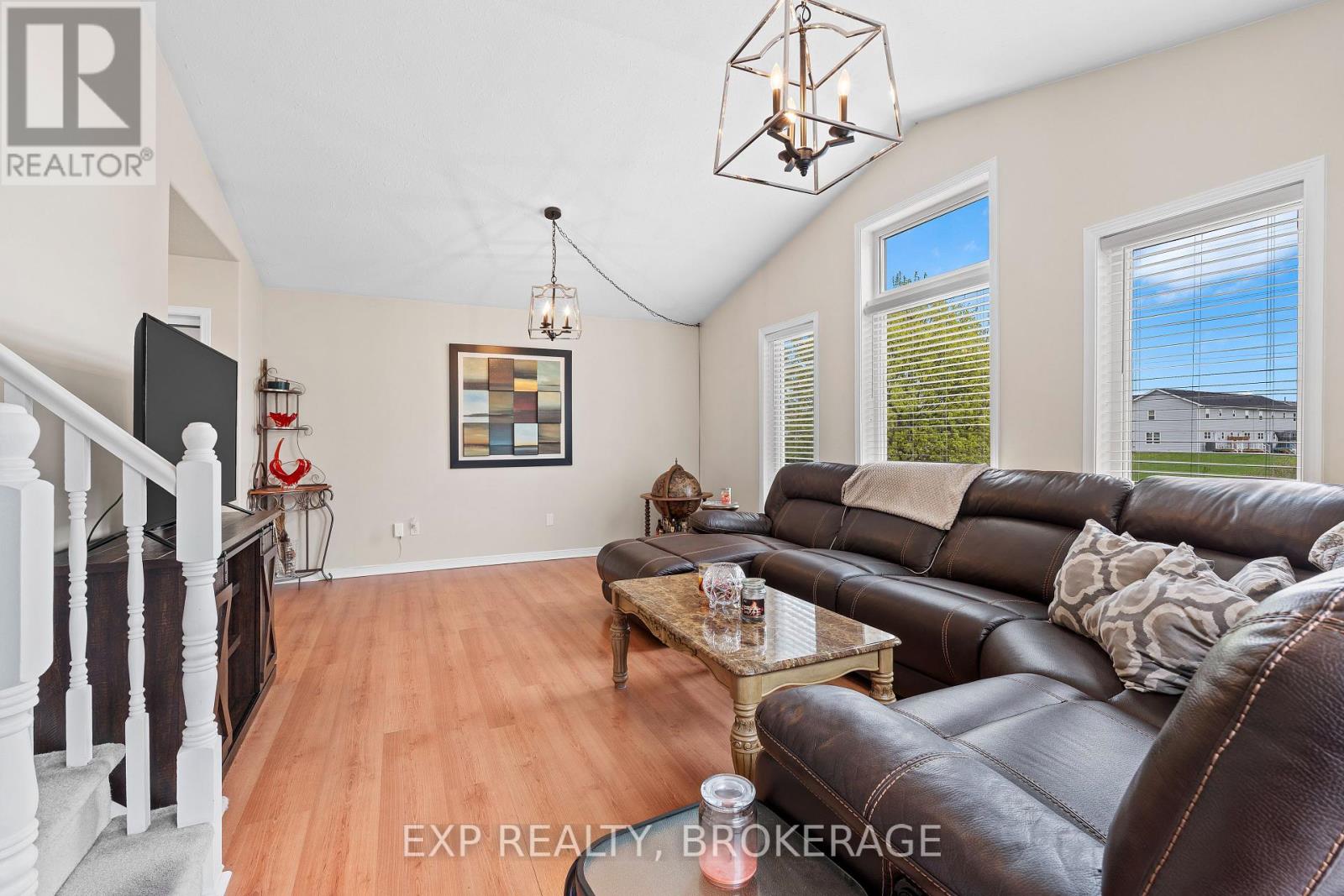 435 Fieldstone Drive, Kingston, Ontario  K7K 7E2 - Photo 9 - X12146843