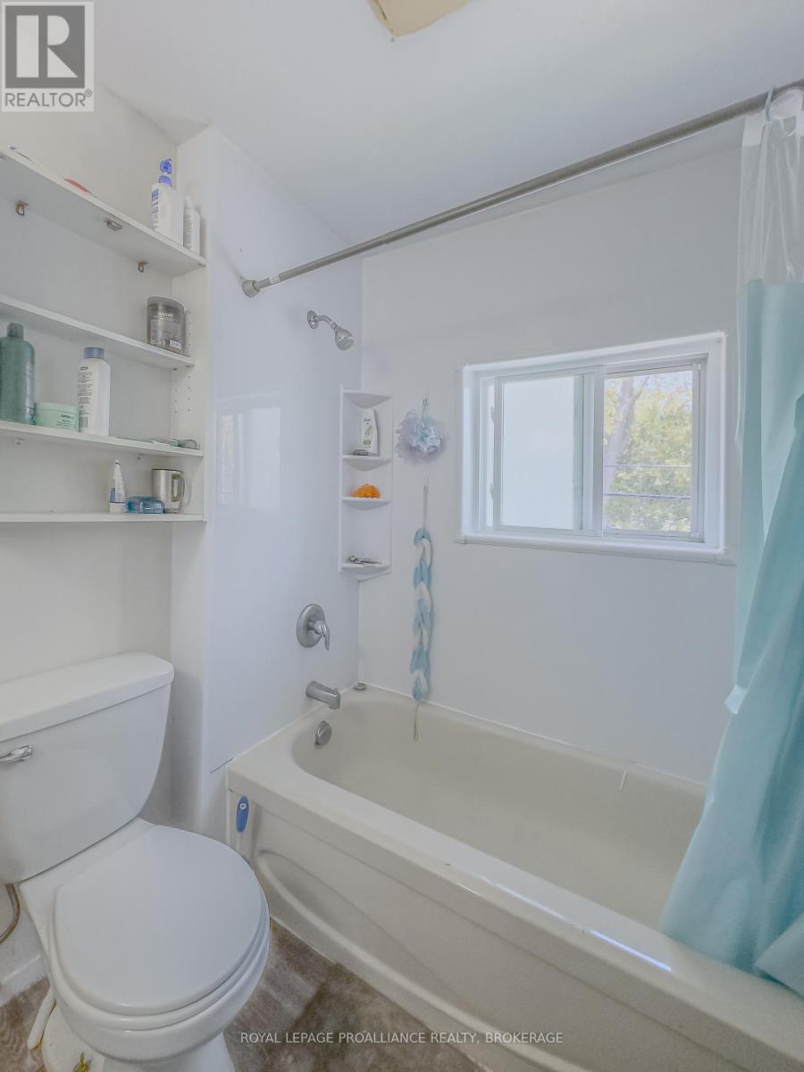 271-273 Rideau Street, Kingston, Ontario  K7K 3A7 - Photo 10 - X12146864
