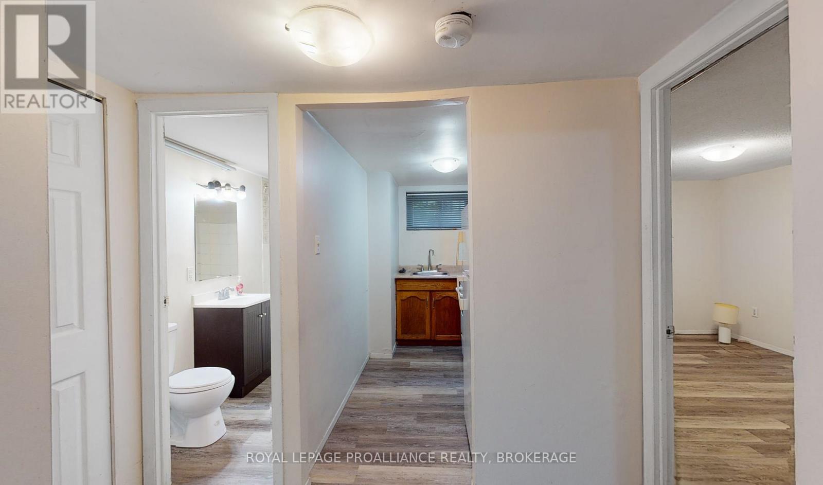 271-273 Rideau Street, Kingston, Ontario  K7K 3A7 - Photo 14 - X12146864