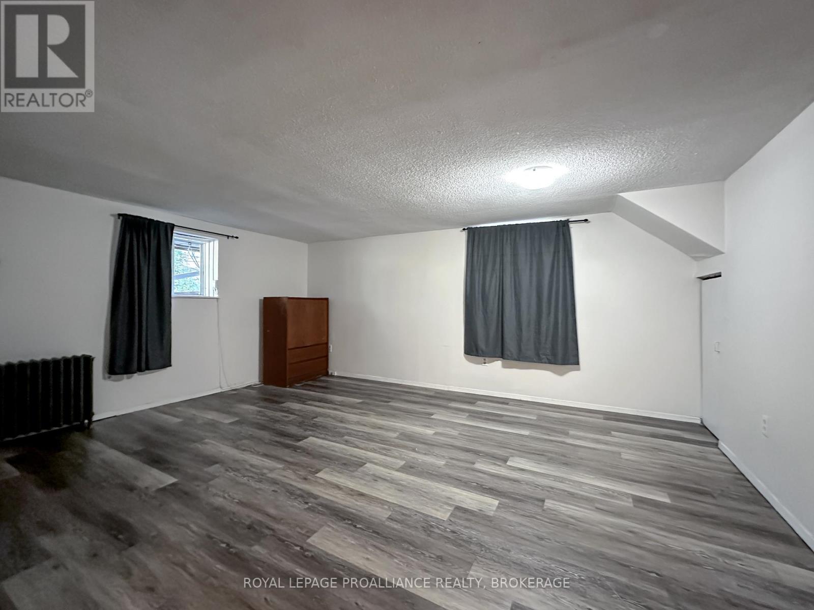 271-273 Rideau Street, Kingston, Ontario  K7K 3A7 - Photo 17 - X12146864