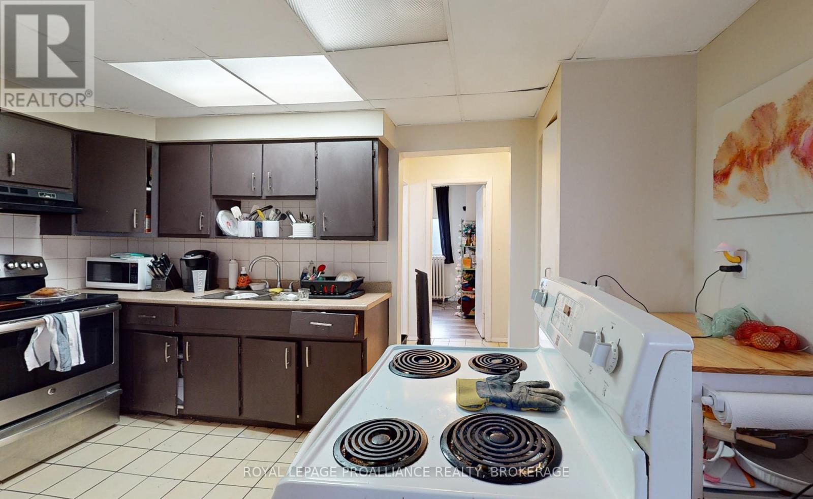 271-273 Rideau Street, Kingston, Ontario  K7K 3A7 - Photo 18 - X12146864