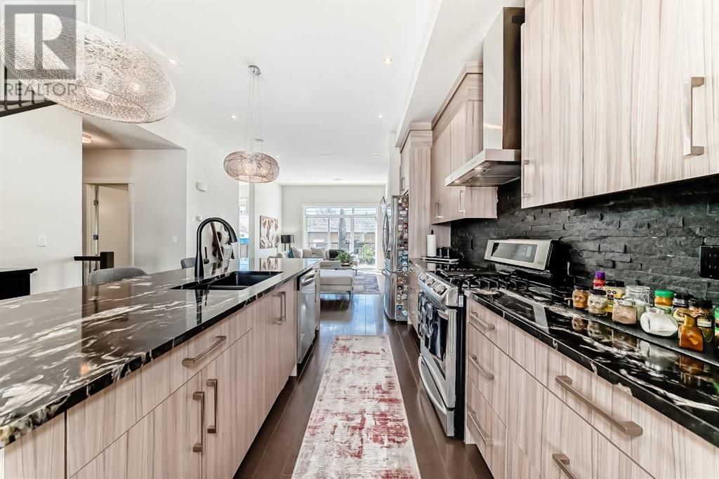 Property at 4629 84 Street NW image 4