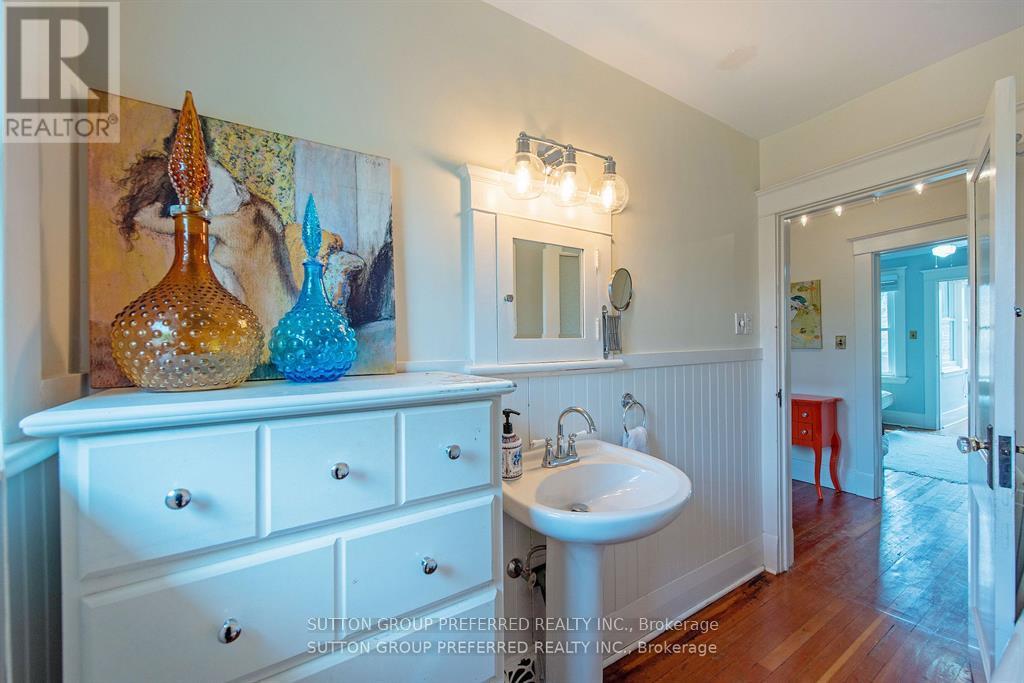 40 Victor Street, London South (South F), Ontario  N6C 1B7 - Photo 30 - X12146732