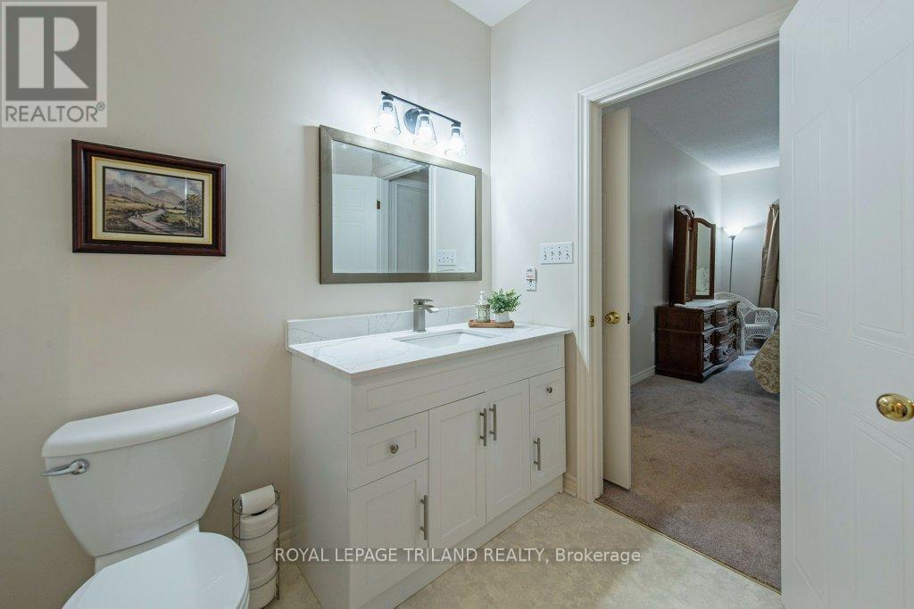 40 - 1241 Hamilton Road S, London East, Ontario  N5W 6B3 - Photo 18 - X12146766