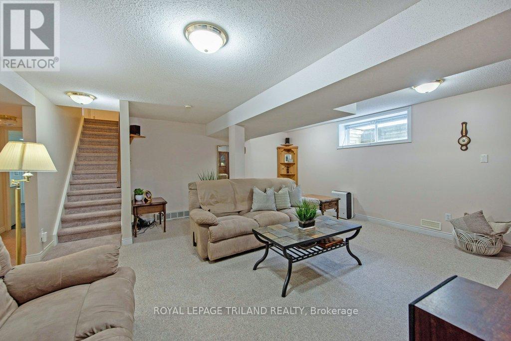 40 - 1241 Hamilton Road S, London East, Ontario  N5W 6B3 - Photo 21 - X12146766