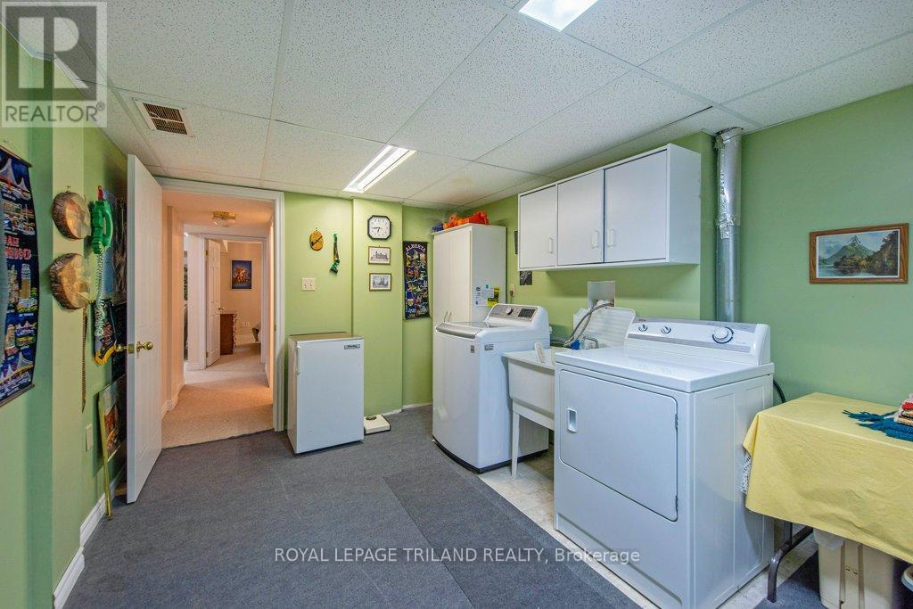 40 - 1241 Hamilton Road S, London East, Ontario  N5W 6B3 - Photo 25 - X12146766