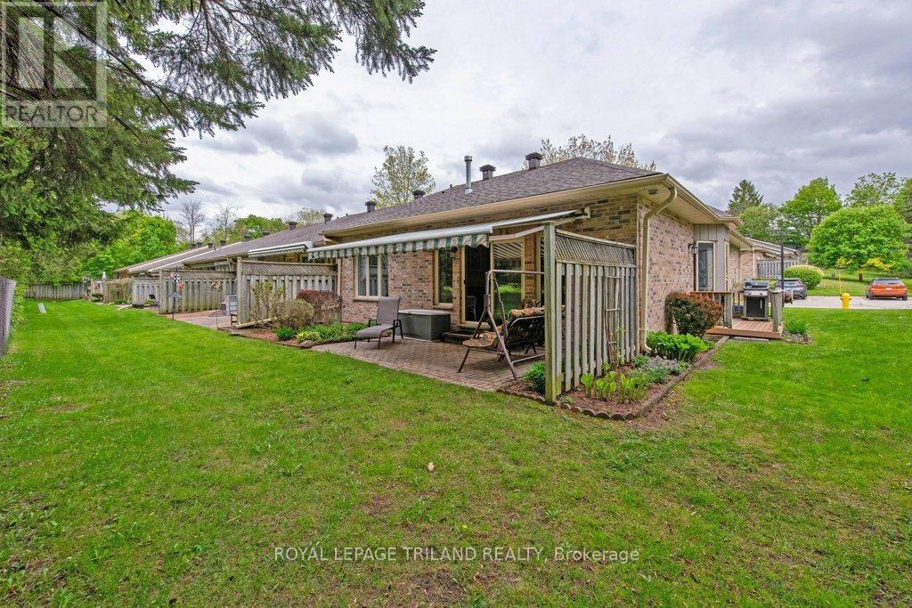 40 - 1241 Hamilton Road S, London East, Ontario  N5W 6B3 - Photo 29 - X12146766