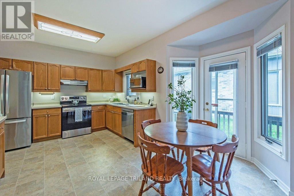 40 - 1241 Hamilton Road S, London East, Ontario  N5W 6B3 - Photo 9 - X12146766