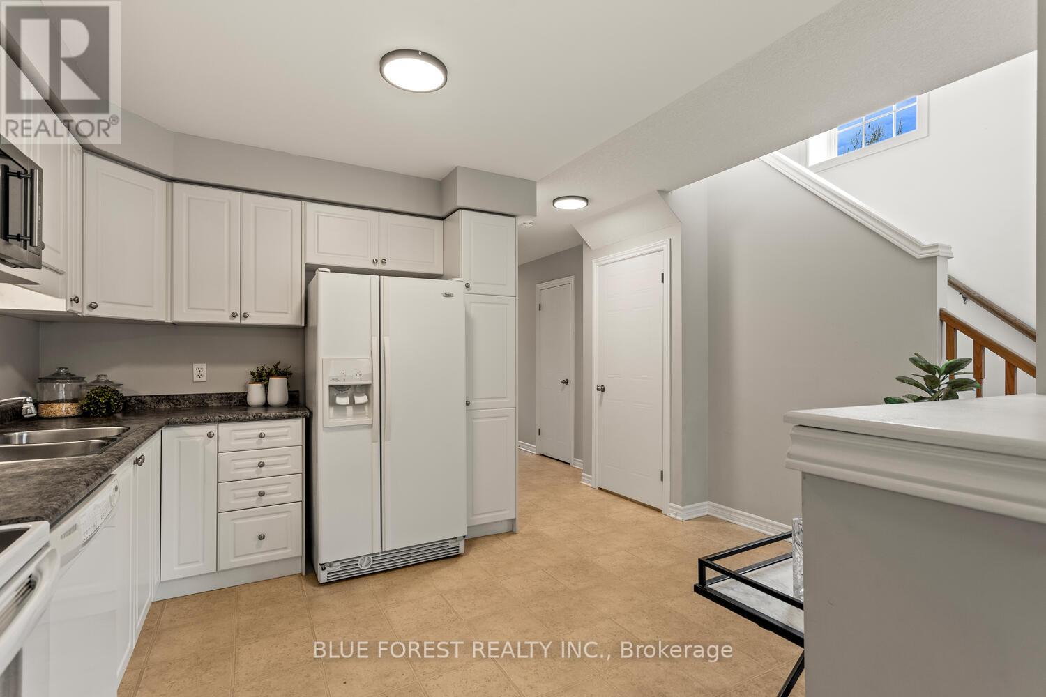 58 - 1059 Whetherfield Street, London North, Ontario  N6H 0B6 - Photo 10 - X12146779